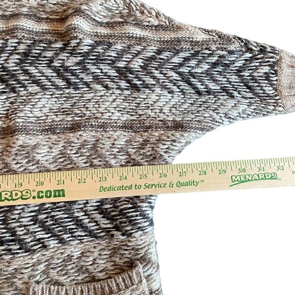 American Eagle XS Wool blend dolman sleeve cardigan - Picture 8 of 8